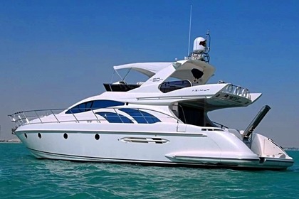 Charter Motor yacht Италия Azimut 50 Dubai