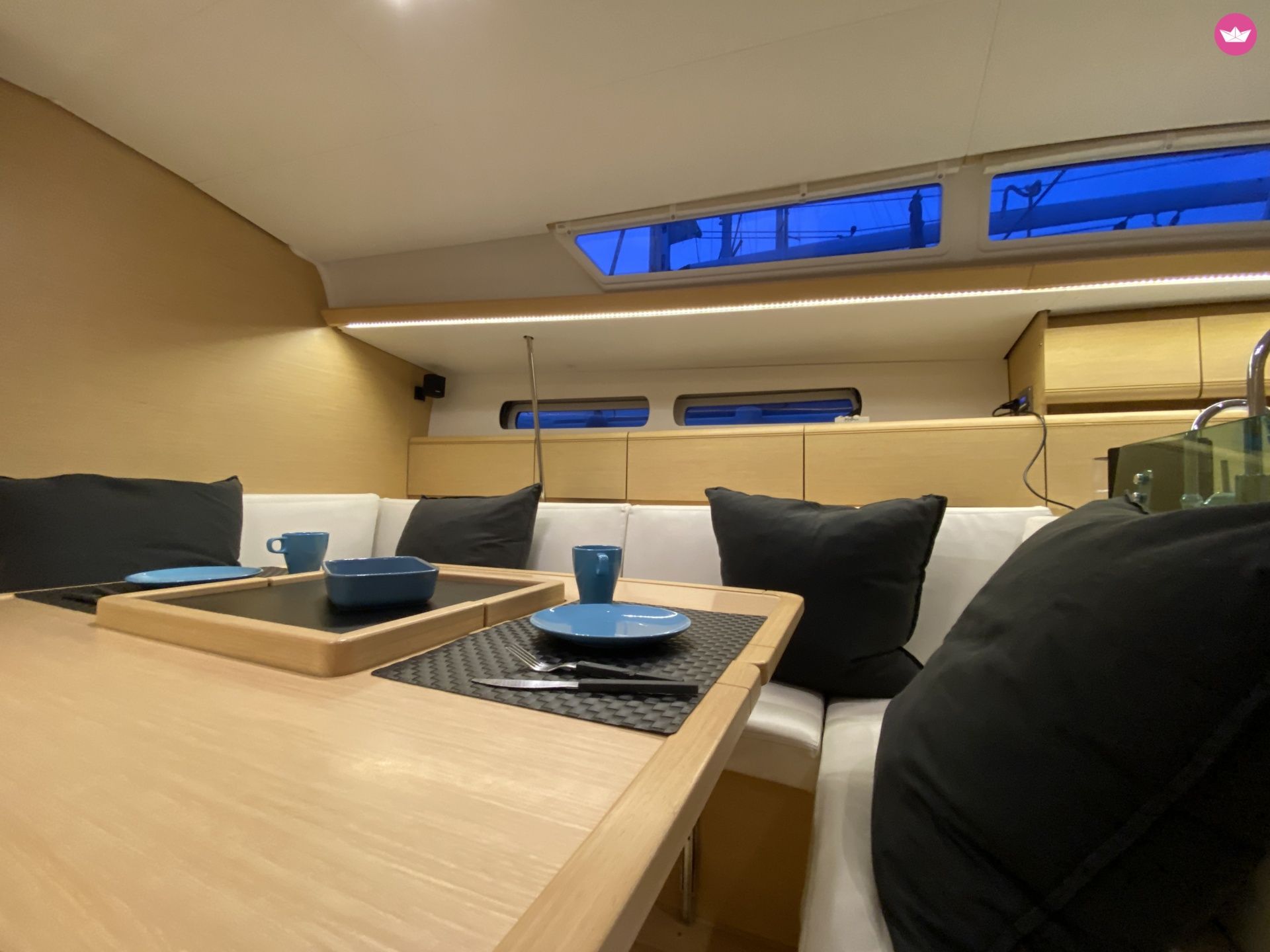 Noleggio Sun Odyssey 449