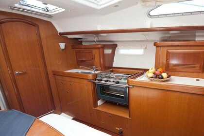 Beneteau 393 Oceanis Clipper