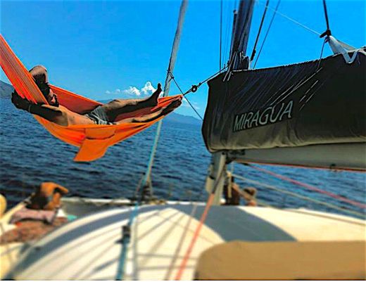 Lagoon 380 from Lipari