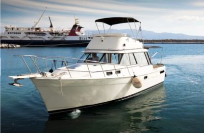 Location Bateau à moteur Bayliner Motorboat La Canée