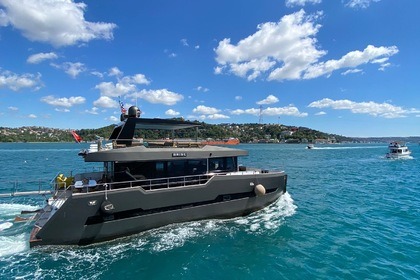Charter Motorboat Special Turkey İstanbul