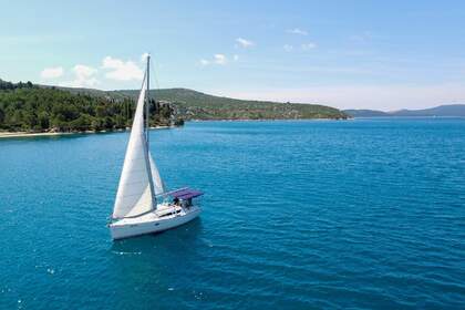 Charter Sailboat Jeanneau Sun Odyssey 33 Dubrovnik