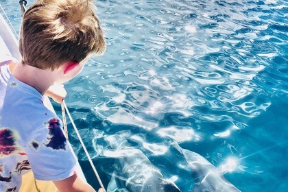 Wooden Sloop that travelled the entire globe