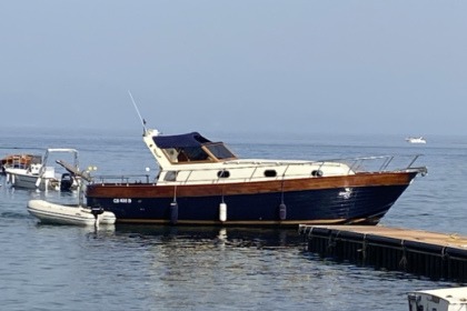 Noleggio Barca a motore Comena Corallo 37 Scario