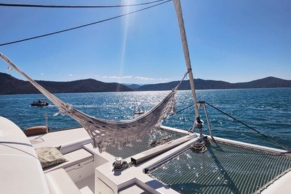 Hire Catamaran Lagoon Lagoon 450 Paraty