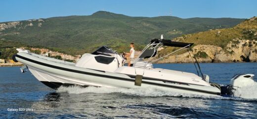 Ranieri Cayman 38 Executive