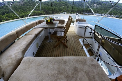 Charter Motor yacht Sunseeker 56 Manhattan Kemer