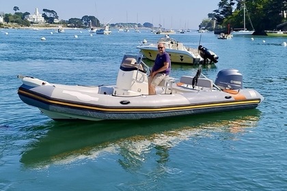 Hire RIB Zodiac Pro Open 650 Sainte-Marine