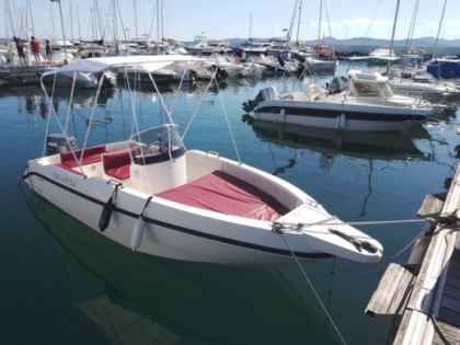 Location Bateau à moteur Rio 600 Saint-Raphaël