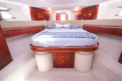 lovely motoryacht for 6 people in Antalya/Kemer
