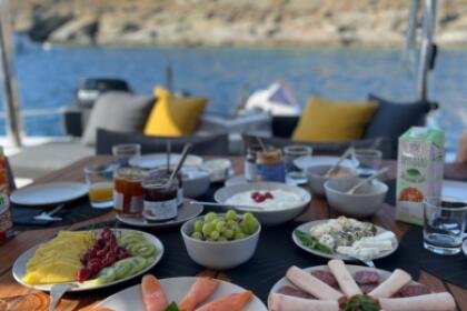 Ozelo | Luxury Lagoon 50