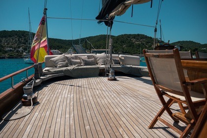 La Goletta de Beso Beach