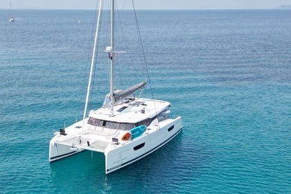 Location Catamaran Fountaine Pajot Astréa 42 Bonifacio