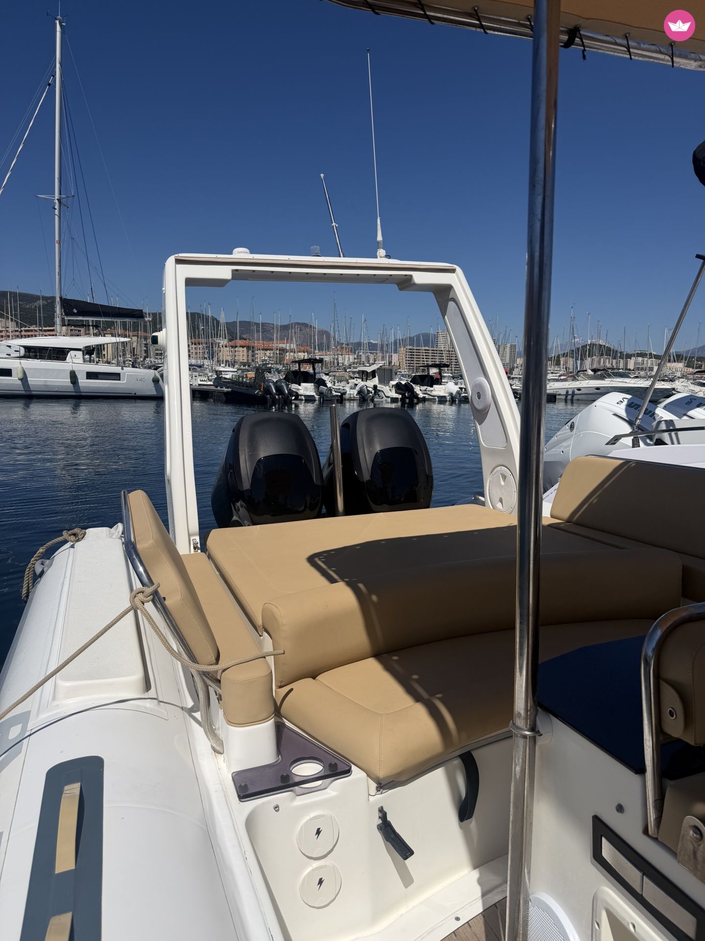 Bateau à moteur Bwa 27 300cv 4