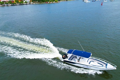 BEAUTIFUL SPEED BOAT 34’