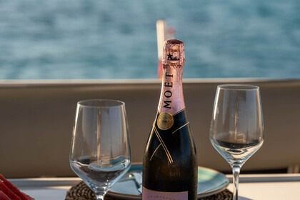 Yacht Charter - Fairline 56 Squadron