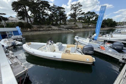 Hire RIB Zodiac Medline 750 Sainte-Marine