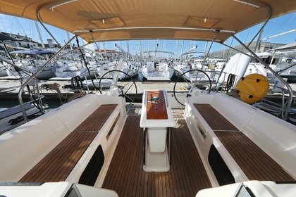 Verhuur Zeilboot DUFOUR DUFOUR 412 GL Trogir
