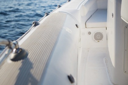 Hire RIB Scorpion 8.5 Ithaca