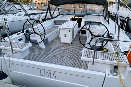 Hyra båt Segelbåt Beneteau Oceanis 51.1 Cala d'Or