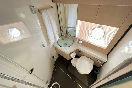 Location Bateau à moteur Astondoa 44 FLY Saint-Tropez