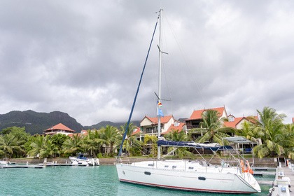 Noleggio Barca a vela Beneteau Oceanis 361 Clipper Eden Island