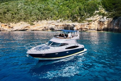 Charter Motorboat Regal 40 Corfu