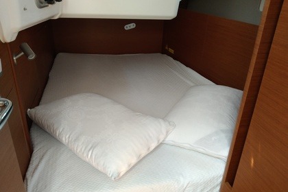 Jeanneau Sun Odyssey 410