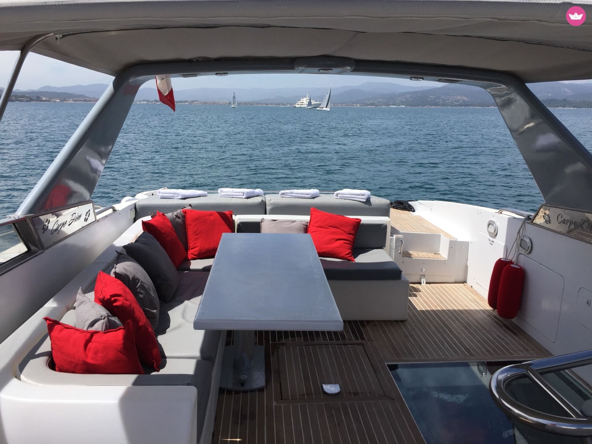 Motorboat Technomarine Cobra 65 for hire