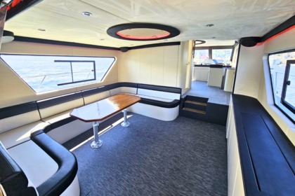 Private Motoryacht on Bosphorus