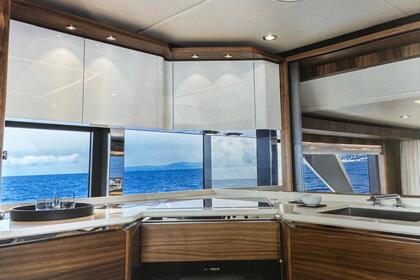 Yacht a motore TRINITY 1800 HP (2018)