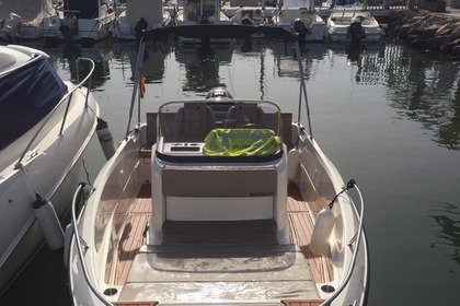 Alquiler Lancha Quicksilver Activ 605 Open Caleta de Vélez