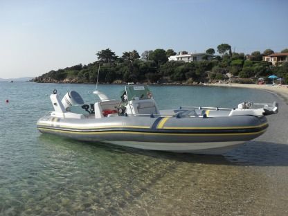 Location Semi-rigide Marlin Boat 21 Golfo Aranci