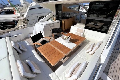 SUNSEEKER PREDATOR 68 - NEVER TOO  LATE