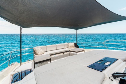 Charter Catamaran Prestige M48 Palma de Mallorca