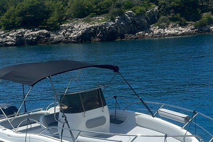 Verhuur Motorboot Bluline 21 Open Makarska