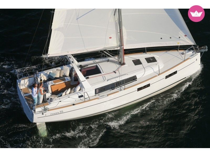 Voilier BENETEAU OCEANIS 35 10.45m 3