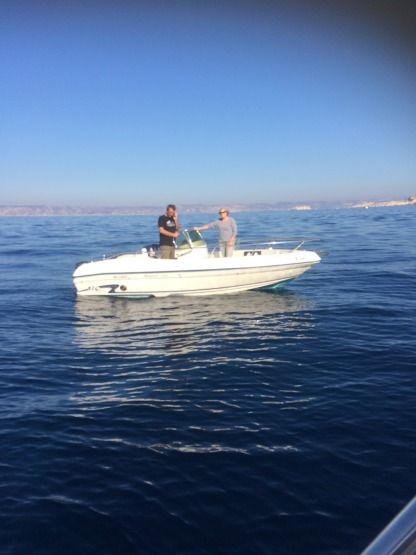 Charter Motorboat Rancraft Millienum 18.20 Marseille