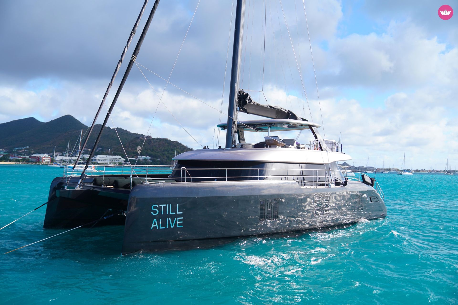 Hyra Sunreef 70