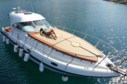 Hyra båt Motorbåt Gulf Craft Ambassador Novi Vinodolski