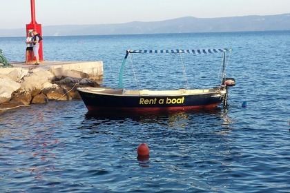 Hire Boat without licence  Kvarner plastika Pasara 4.50 Bol