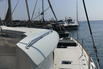 Location Catamaran Lagoon 450F Santorin