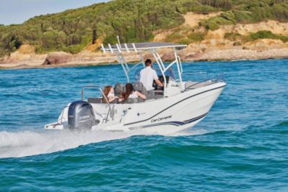 Location Bateau à moteur Jeanneau Cap Camarat 6.5 Série 3 La Flotte