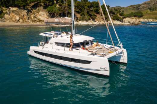 Charter Bali - Catana Bali 4.2 Catamaran (2022) in Milos - Click&Boat