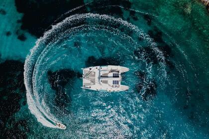 Rental Catamaran Lagoon 570 Saint-Jean-Cap-Ferrat