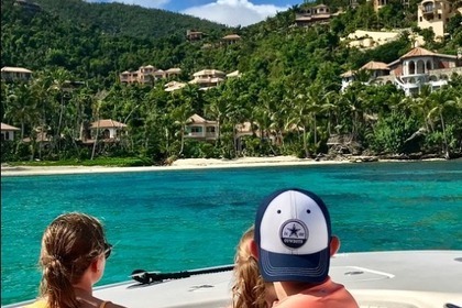 Cape Horn 32 Center Console for Charter!