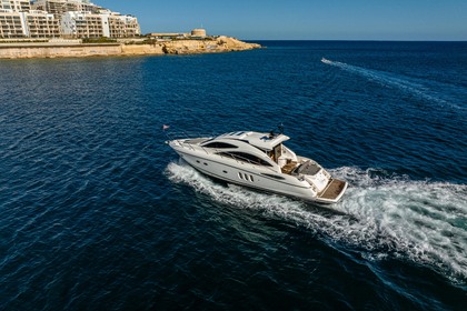 Hire Motorboat Sunseeker Predator 52 Saint Julian's