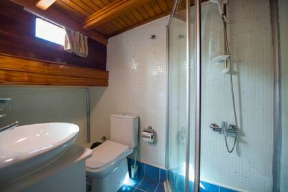 Secure Your Summer 2026 Escape — Traditional Aegean Gulet Charter for Up to 16 Guests | Early Booking Advantage