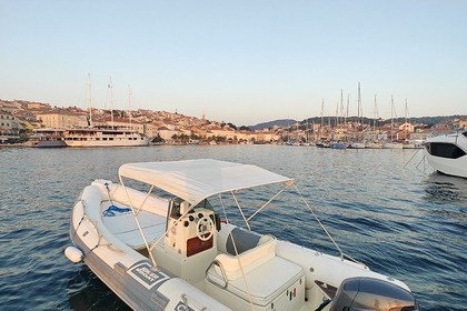 Charter RIB Joker Boat Clubman 21 Mali Losinj